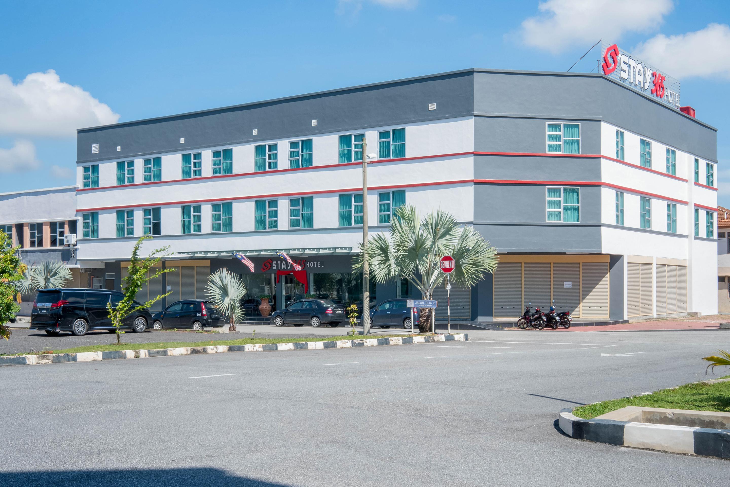 Capital O 89386 Stay 365 Hotel تشانغلن المظهر الخارجي الصورة