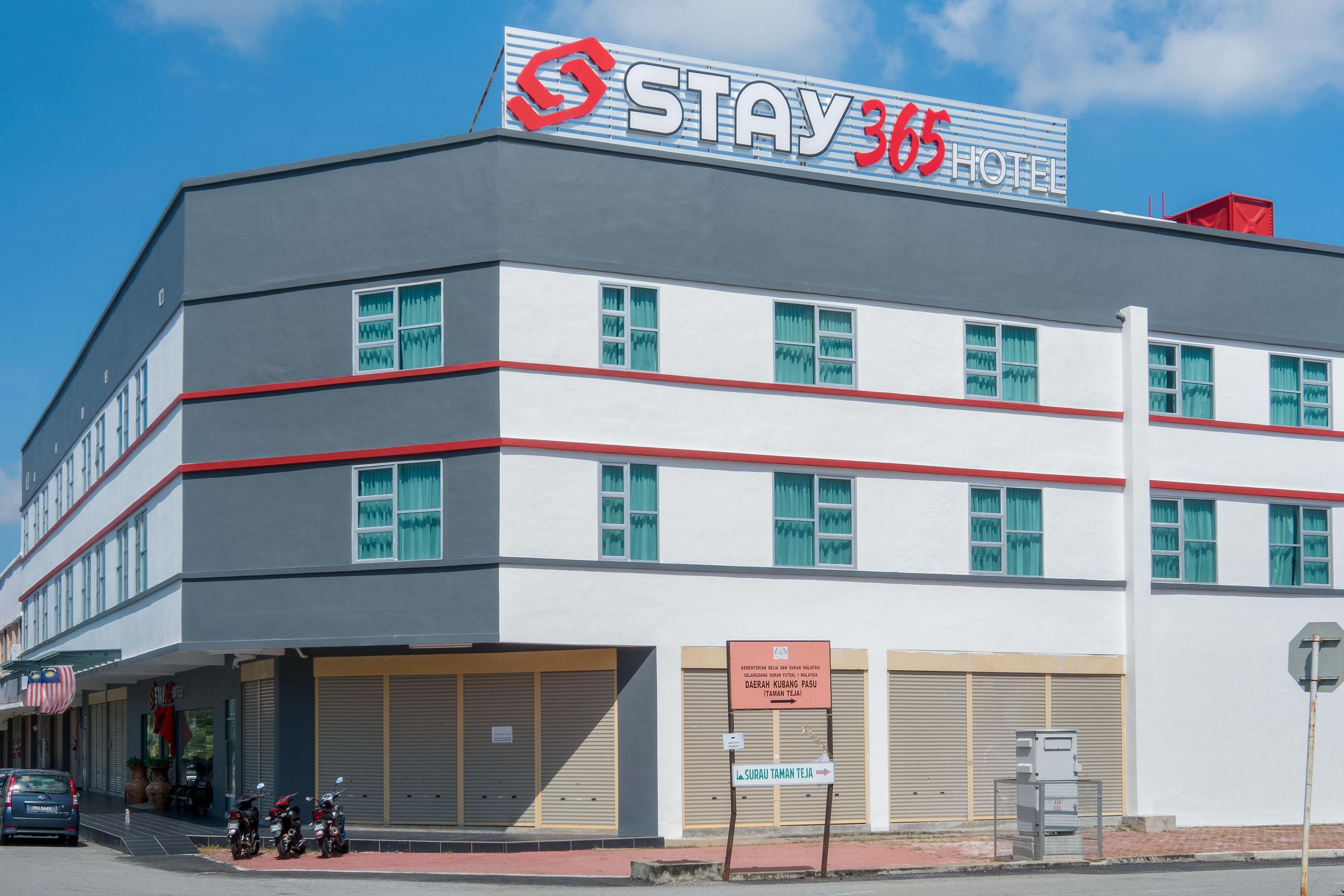 Capital O 89386 Stay 365 Hotel تشانغلن المظهر الخارجي الصورة